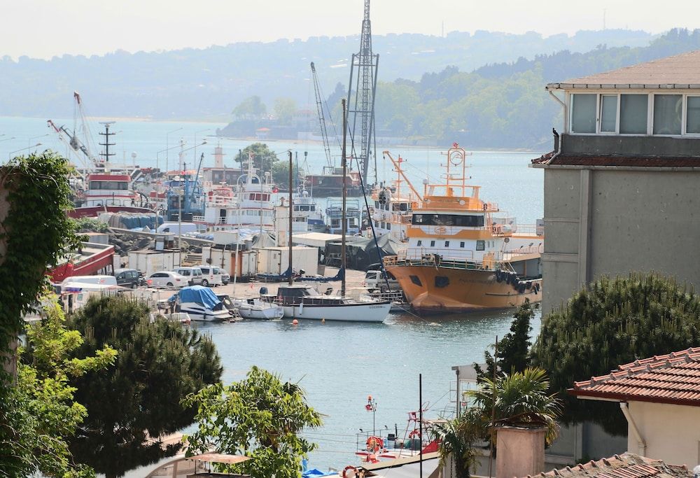 Otel 57 Deluxe Room 9