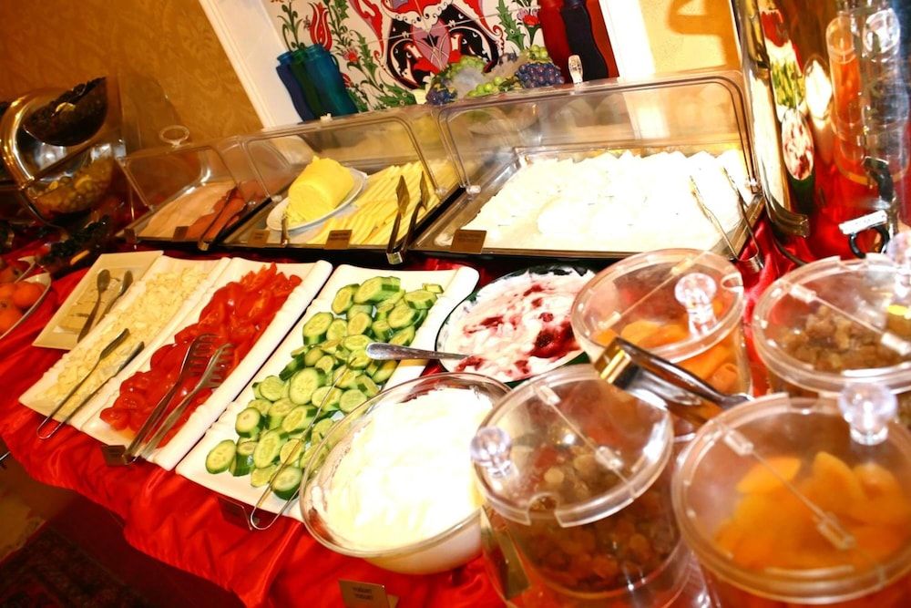 undefined Divas Silver Hotel 7