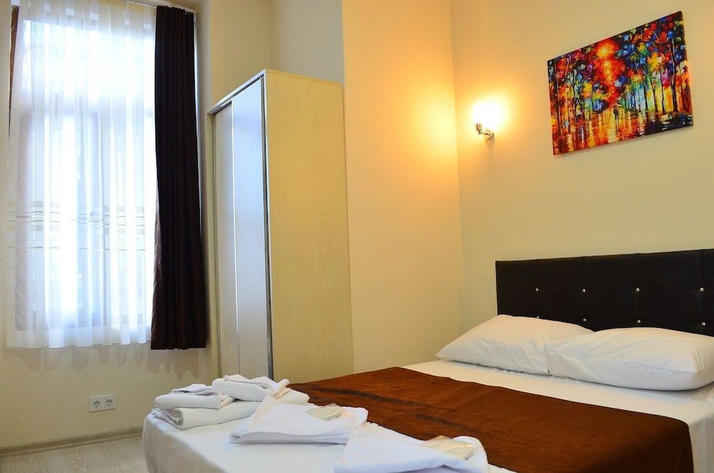AddresSuitesHotel Standard Double Room 6