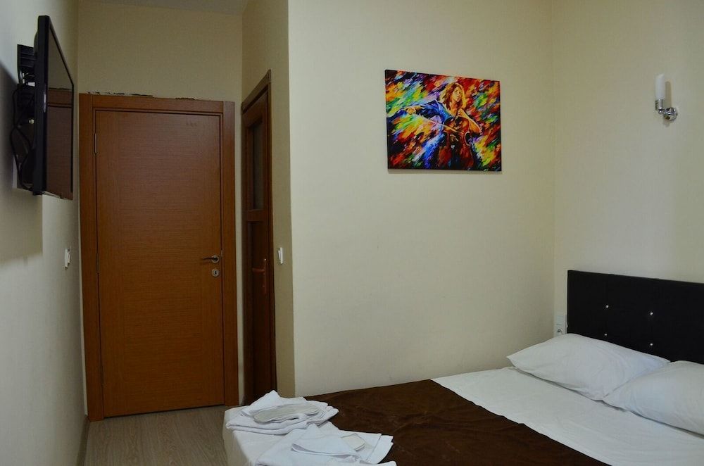 undefined AddresSuitesHotel 2