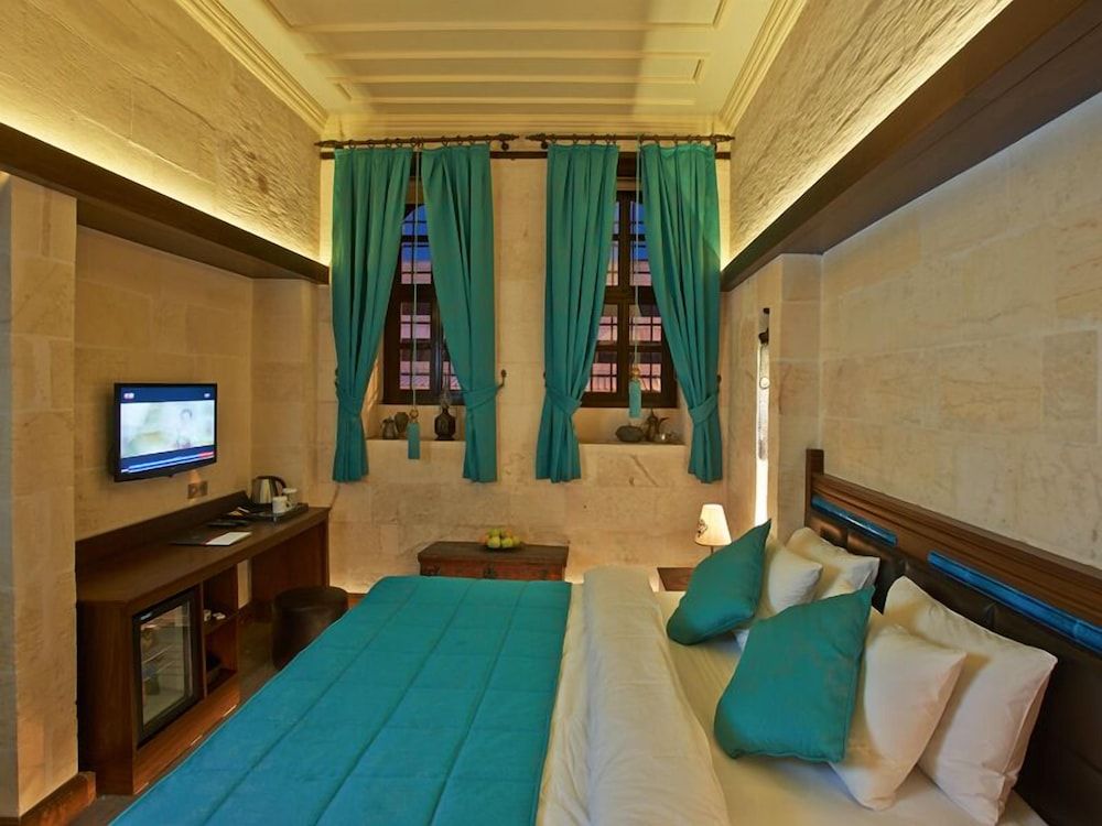 Sirehan Hotel Standard Room