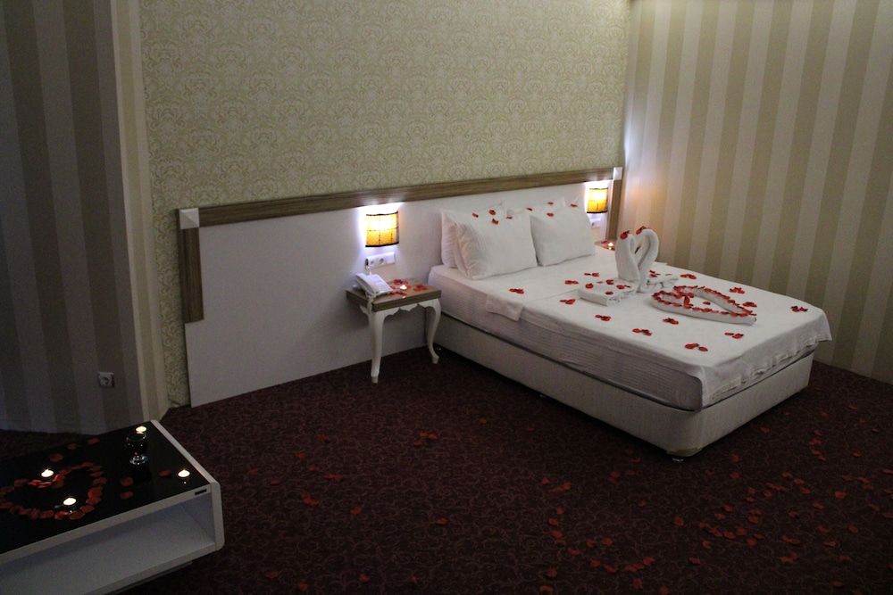 RMS Atlas Otel Triple Room 2