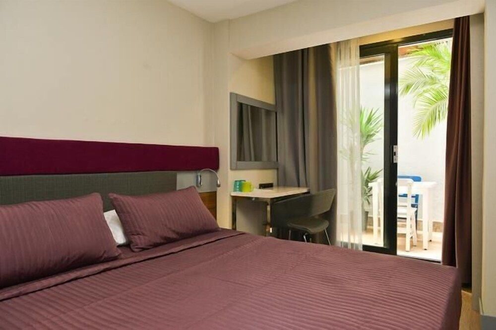 Spil Suites Apartment