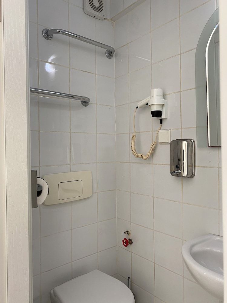 undefined My Kent Hotel 10