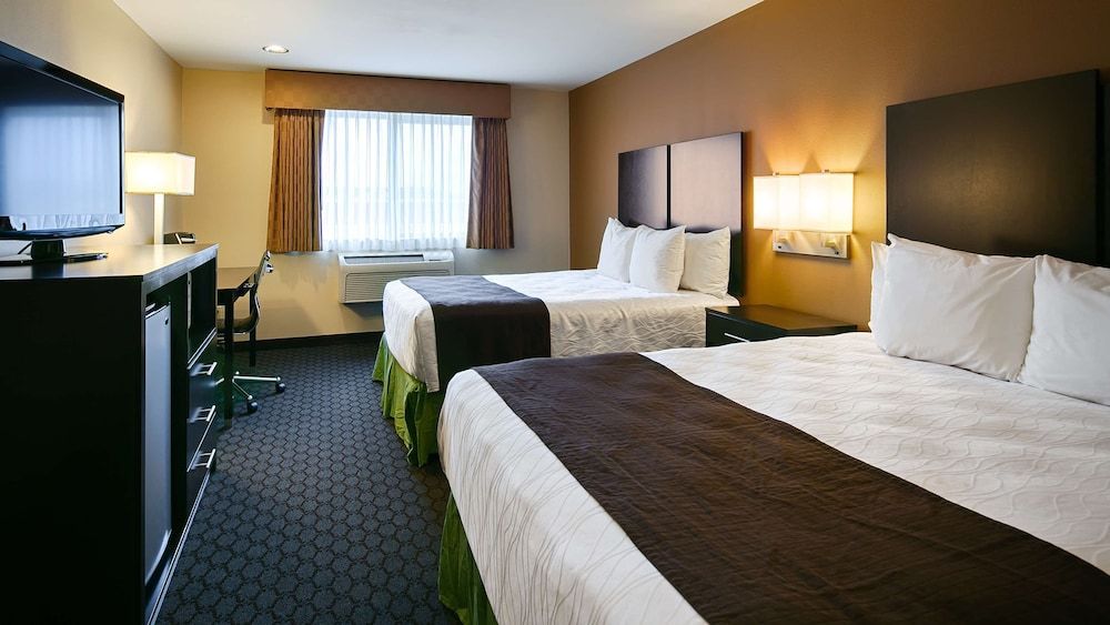 Standard Room, 2 Queen Beds, Non Smoking