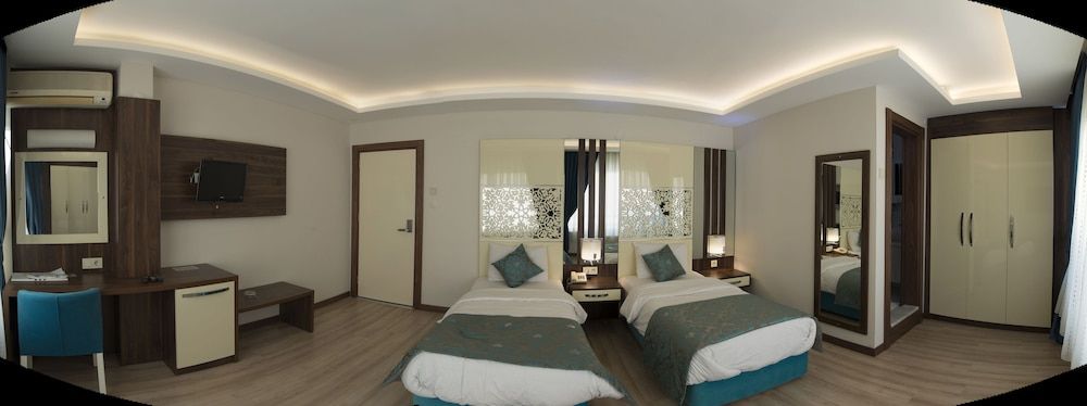 Rest Inn Hotel Standard Twin Room