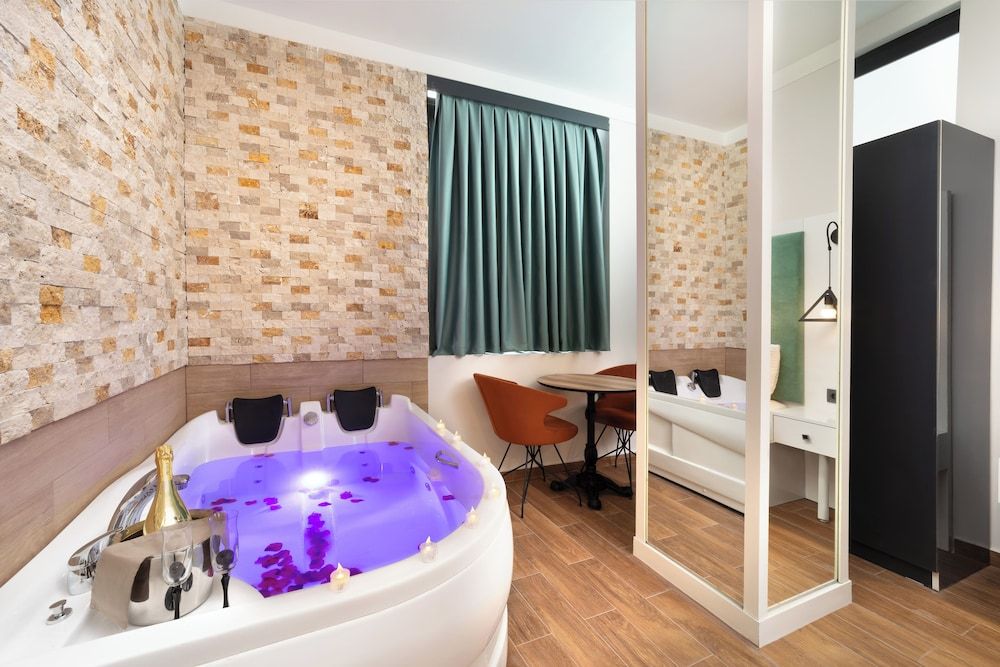 undefined Bakırköy DES Suit Otel 9