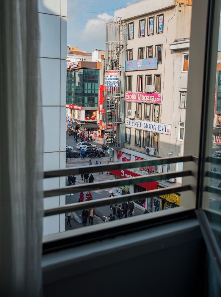 Bakırköy DES Suit Otel Standard Room, 1 Bedroom, City View 5