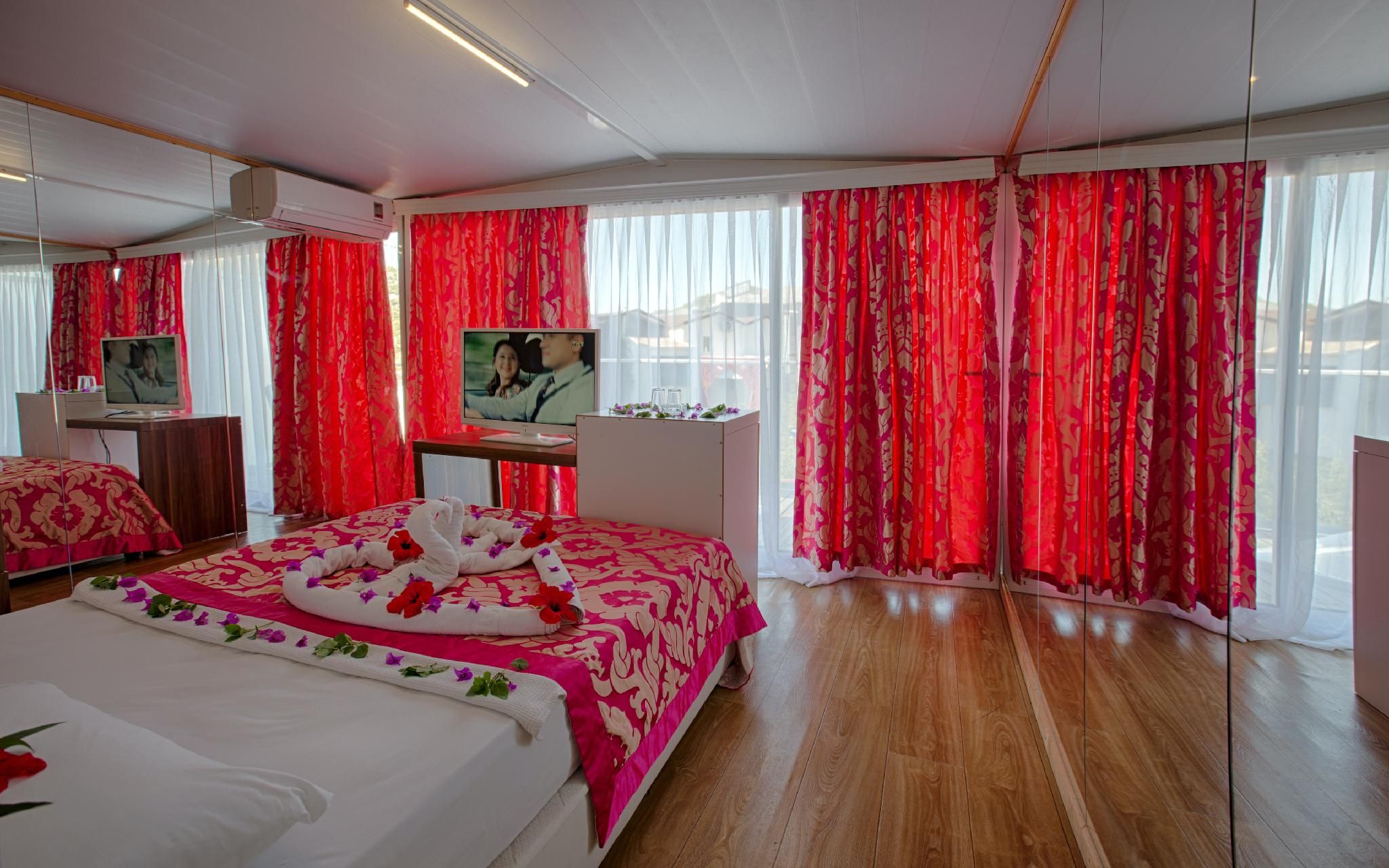 Romantic Suite