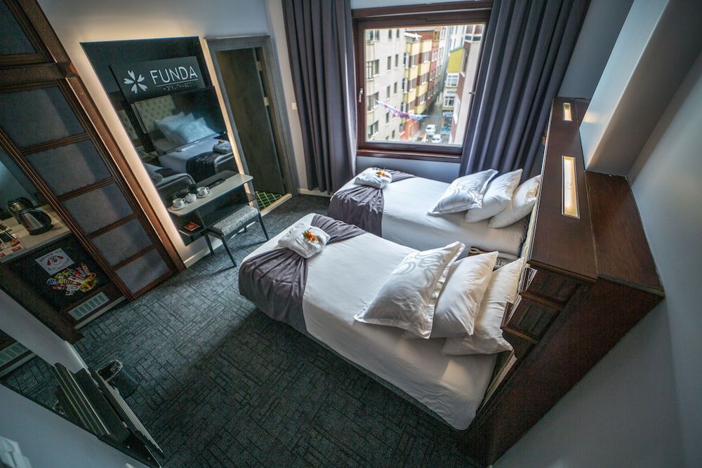 Funda Hotel City Double or Twin Room, City View 3