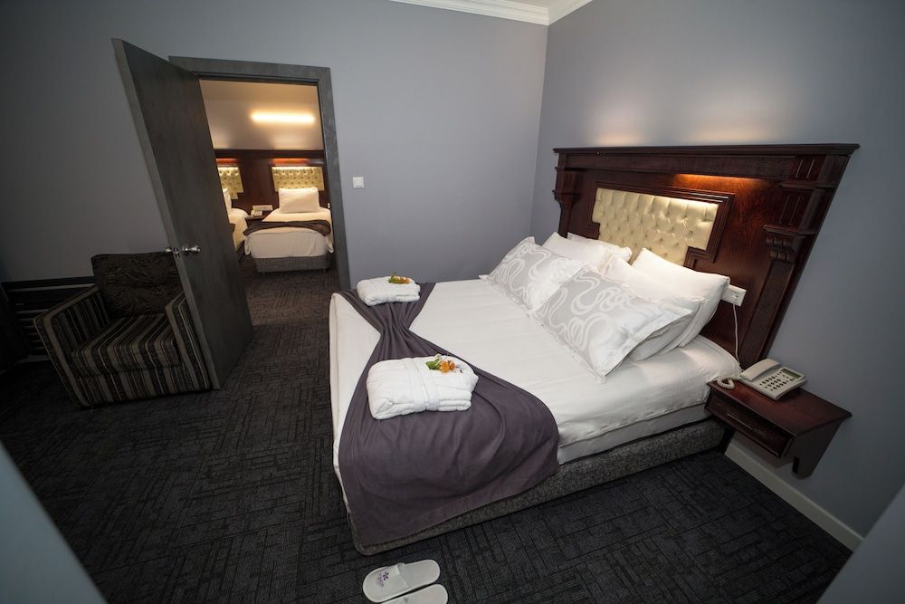 undefined Funda Hotel 5