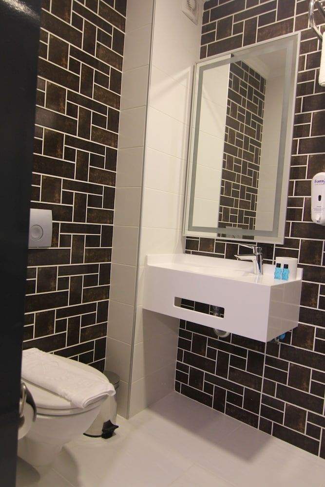 Pandora Suit Otel Deluxe Room 12