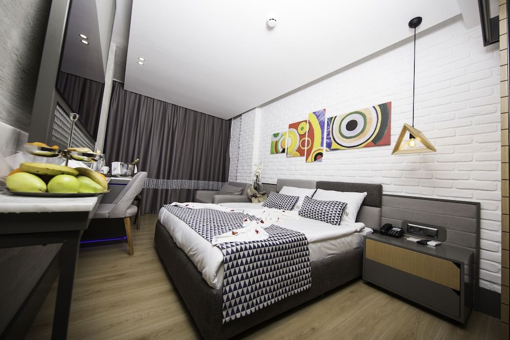 Laren Family Hotel & Spa - Boutique Hotel