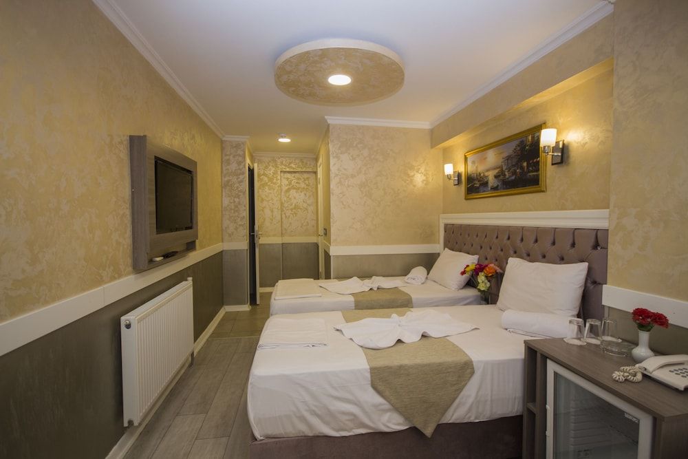 Bestur Hotel Standard Triple Room 4