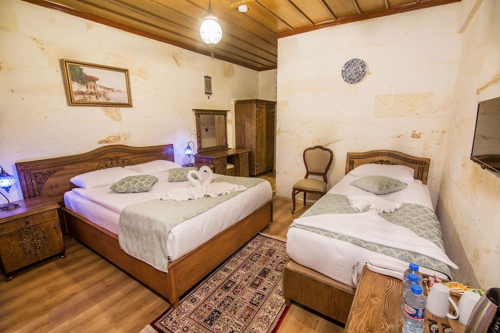 Ozbek Stone House Triple Room 2