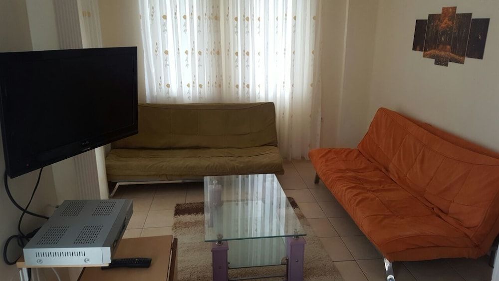 Emin Apart Apartment, 2 Bedrooms, Pool View 8
