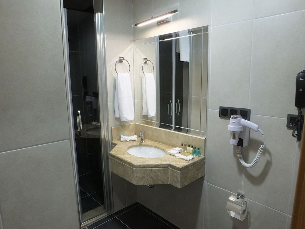 Cinarpark Hotel Standard Single Room 9