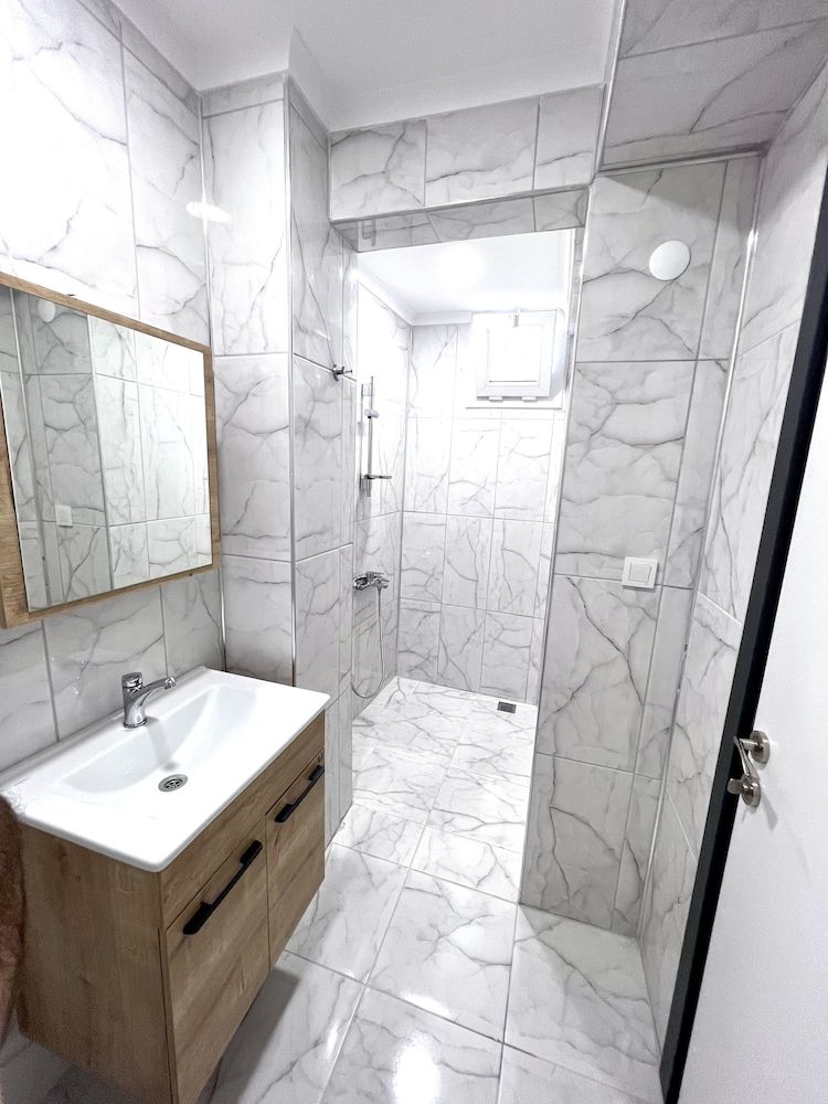 Yücel Hotel Standard Double or Twin Room 4