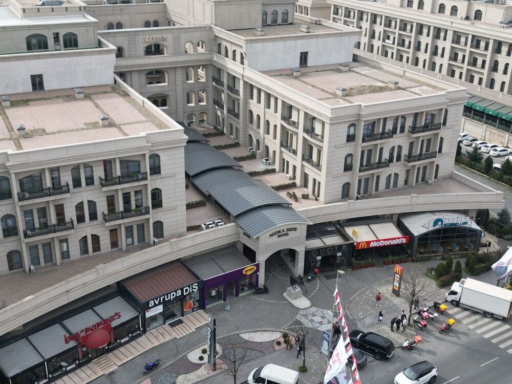 undefined Agora Suites 6