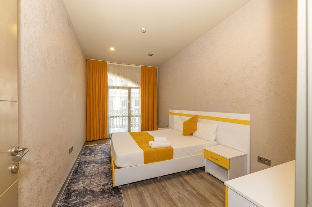 undefined Agora Suites 4
