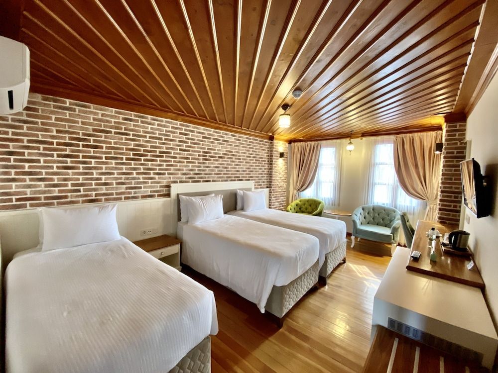 undefined Kervan Hotel