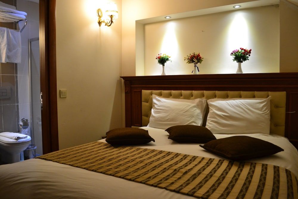 undefined Seven Days Hotel 6