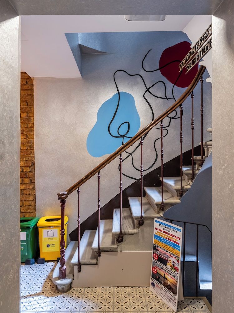 undefined Taksim Terrapia Hotel 4