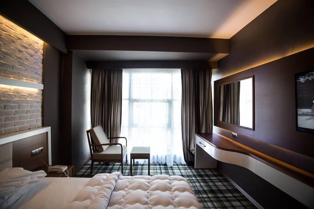 Aripsas Hotel Standard Room 4