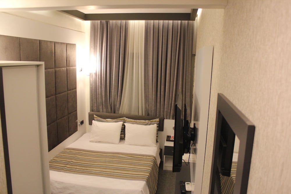 undefined Palmiye Hotel Taksim 3
