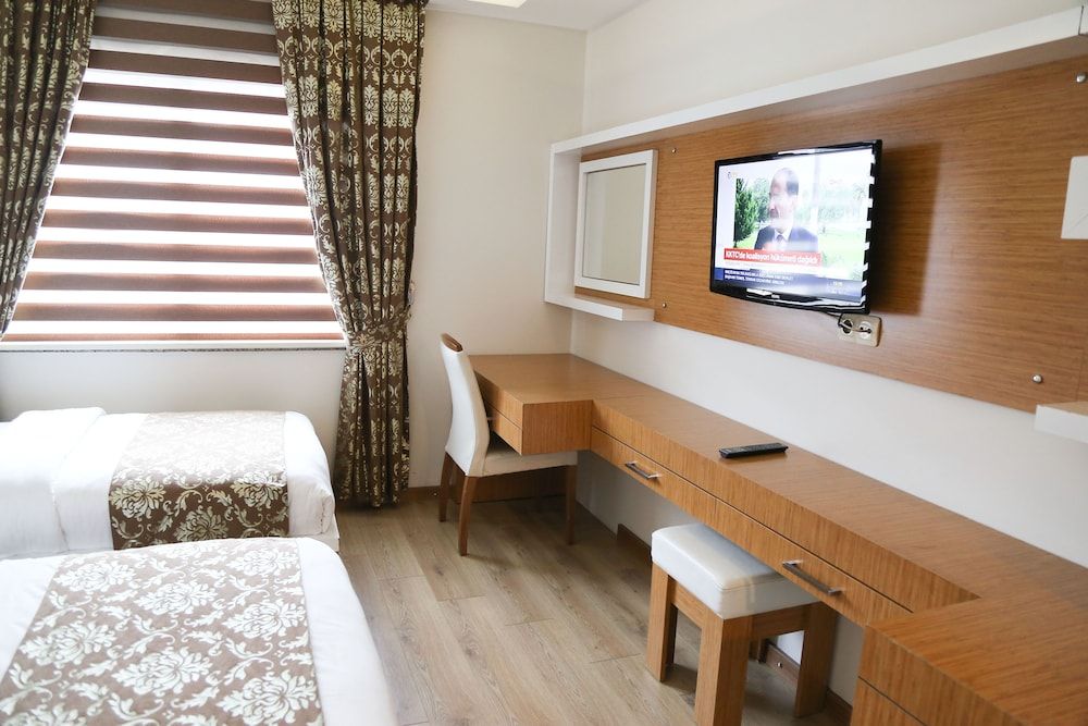 Cebeciler Otel Double or Twin Room 2