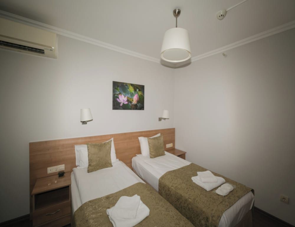 undefined Belle Maison Residence 4