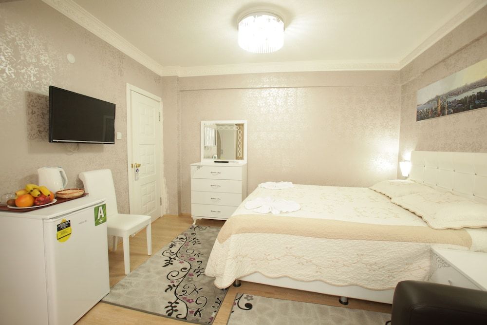 undefined Hotel Terrace Istanbul 5