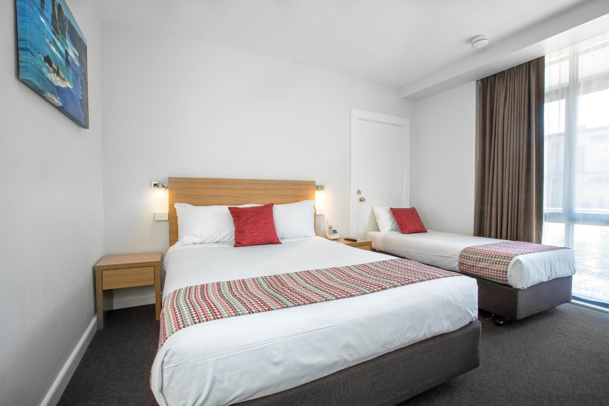 Admiralty Inn Standard Twin