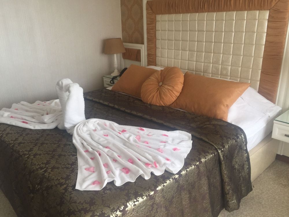 undefined Pen Hotel 8