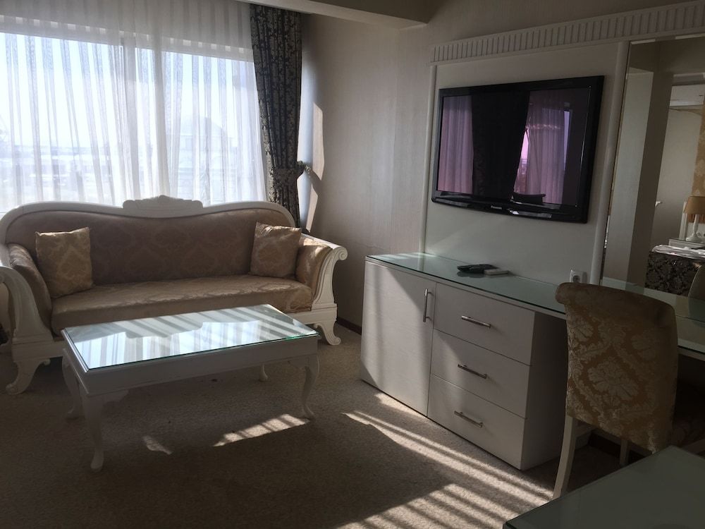 undefined Pen Hotel 5