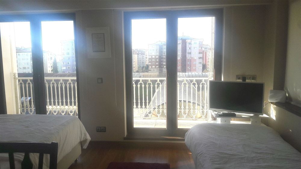 Ottoman Suites Design Studio, Balcony 9