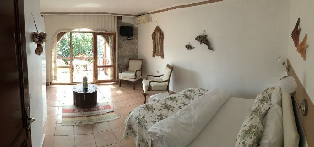 Deluxe Room, 1 Double Bed, Sea View, Sea Facing