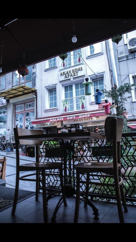 undefined Aslan Home Apart 4