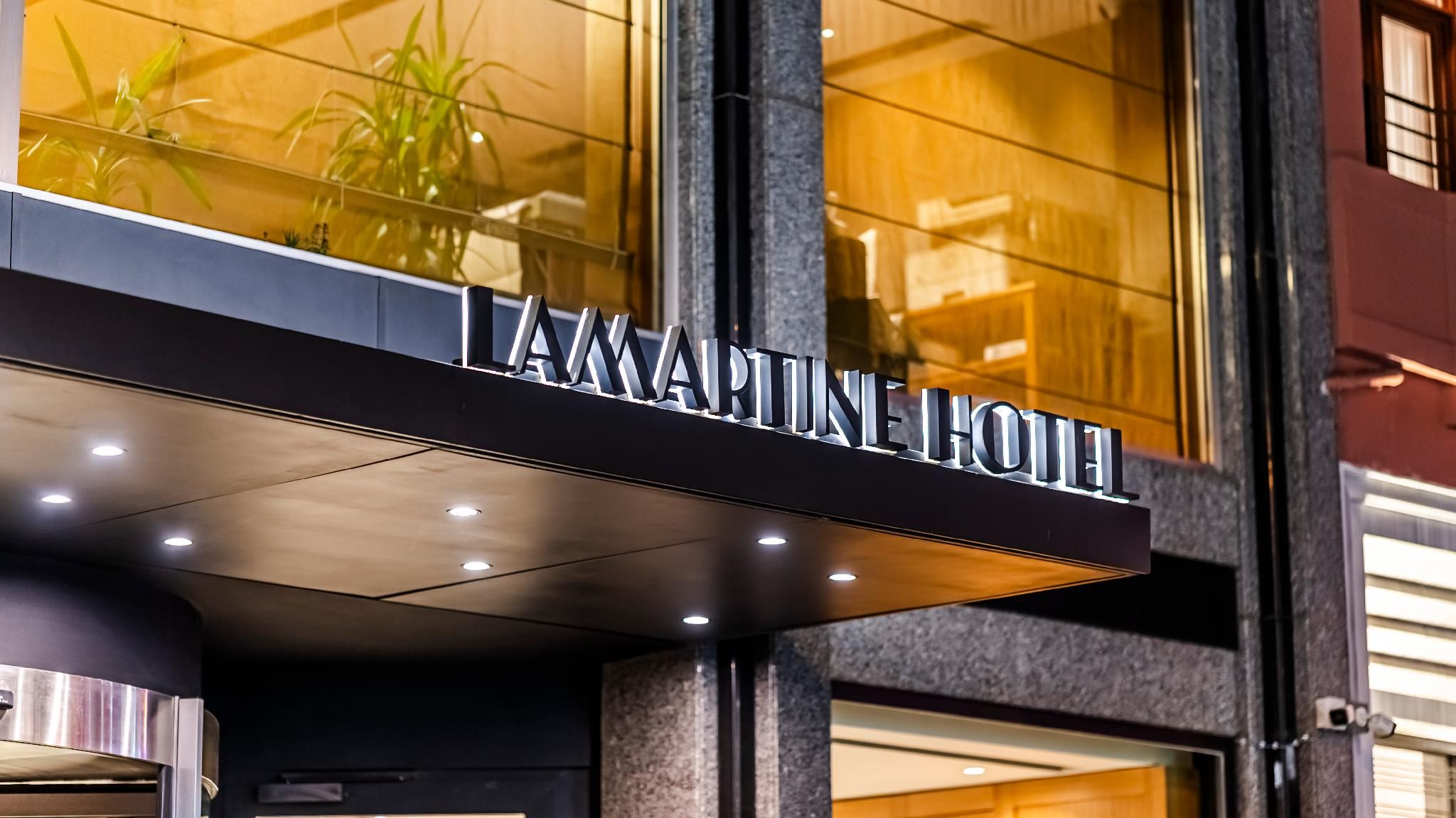 undefined Lamartine Hotel 8