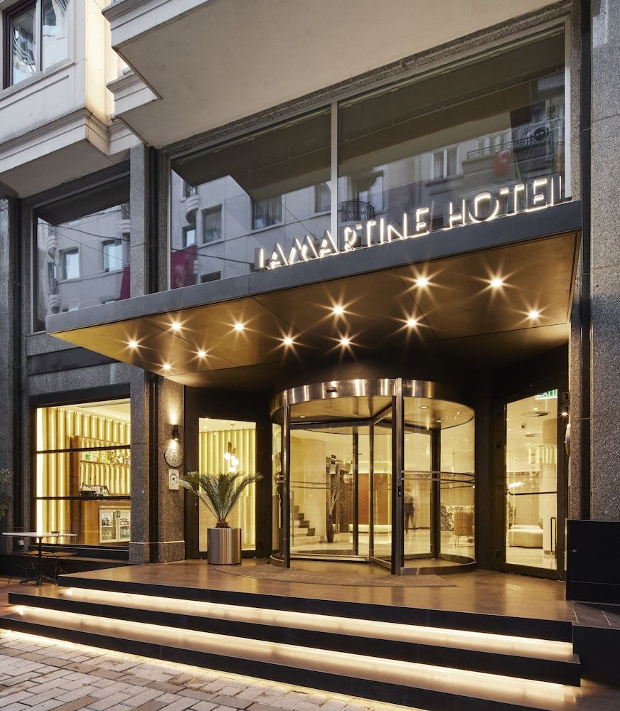 undefined Lamartine Hotel 7