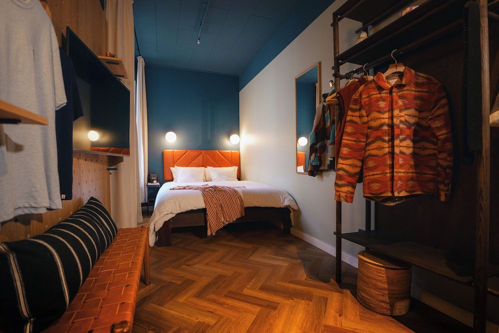 Hotel Mayfair Economy Double Room 2