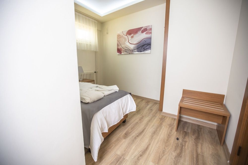 Kutlucan Oldtown Hotel Family Suite 9