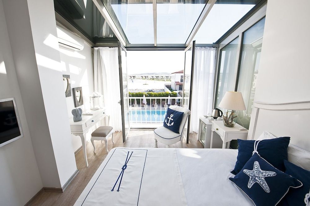 undefined Sade Alacati Hotel