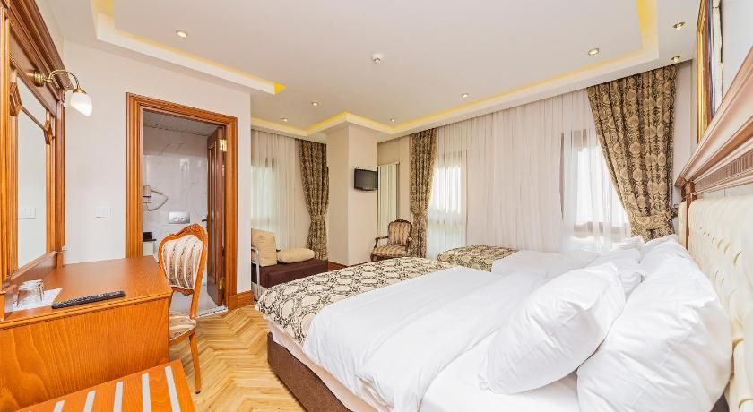 undefined Spectra Hotel 8