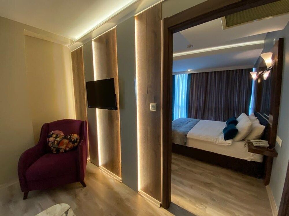 Usak Yucel Hotel Deluxe Double Room 10