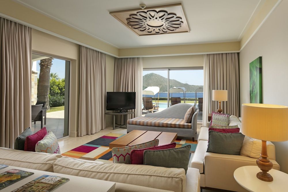 Premium Villa, 4 Bedrooms, Pool Access, Sea View