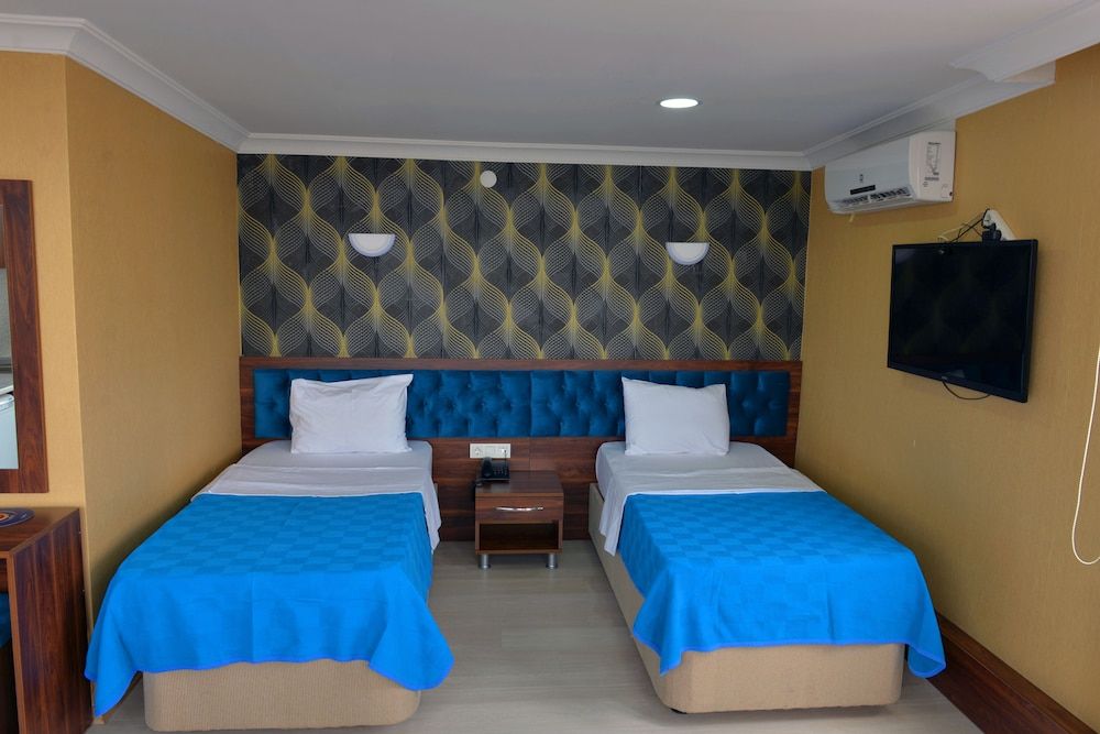 Hotel Marina City Double or Twin Room 5