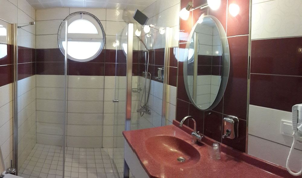 Hotel Akdag Single Room 3