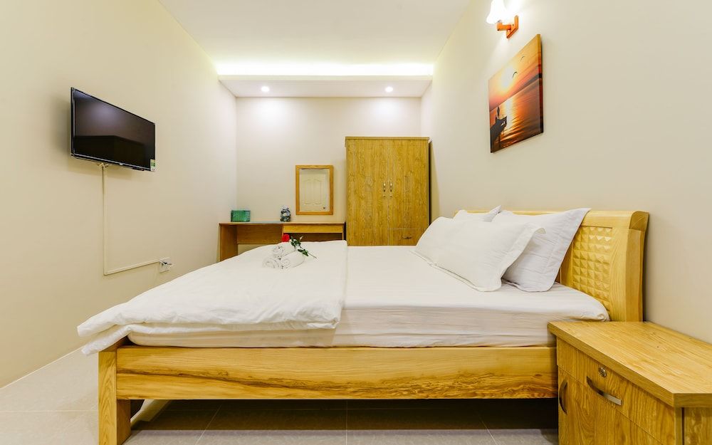 Condo, 3 Bedrooms
