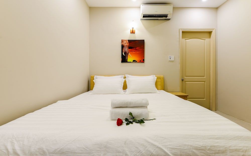 Condo, 3 Bedrooms